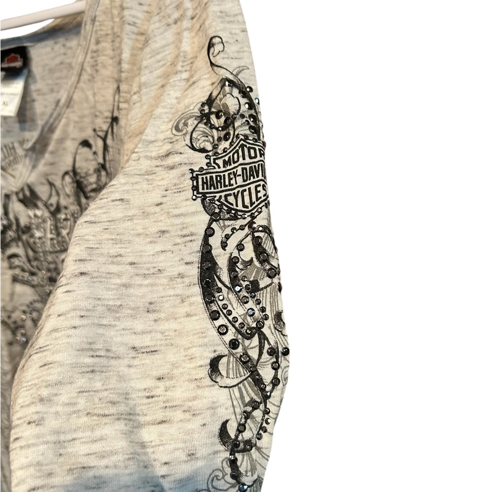 Harley-Davidson Women's Top with Black Graphic - Picture 3 of 8